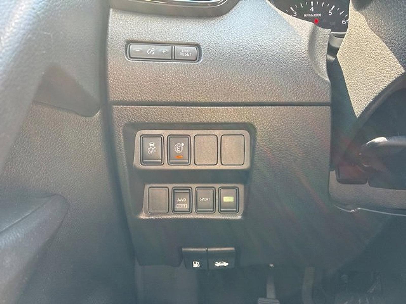 2017 Nissan Rogue Vehicle Photo in Harrisburg, PA 17111