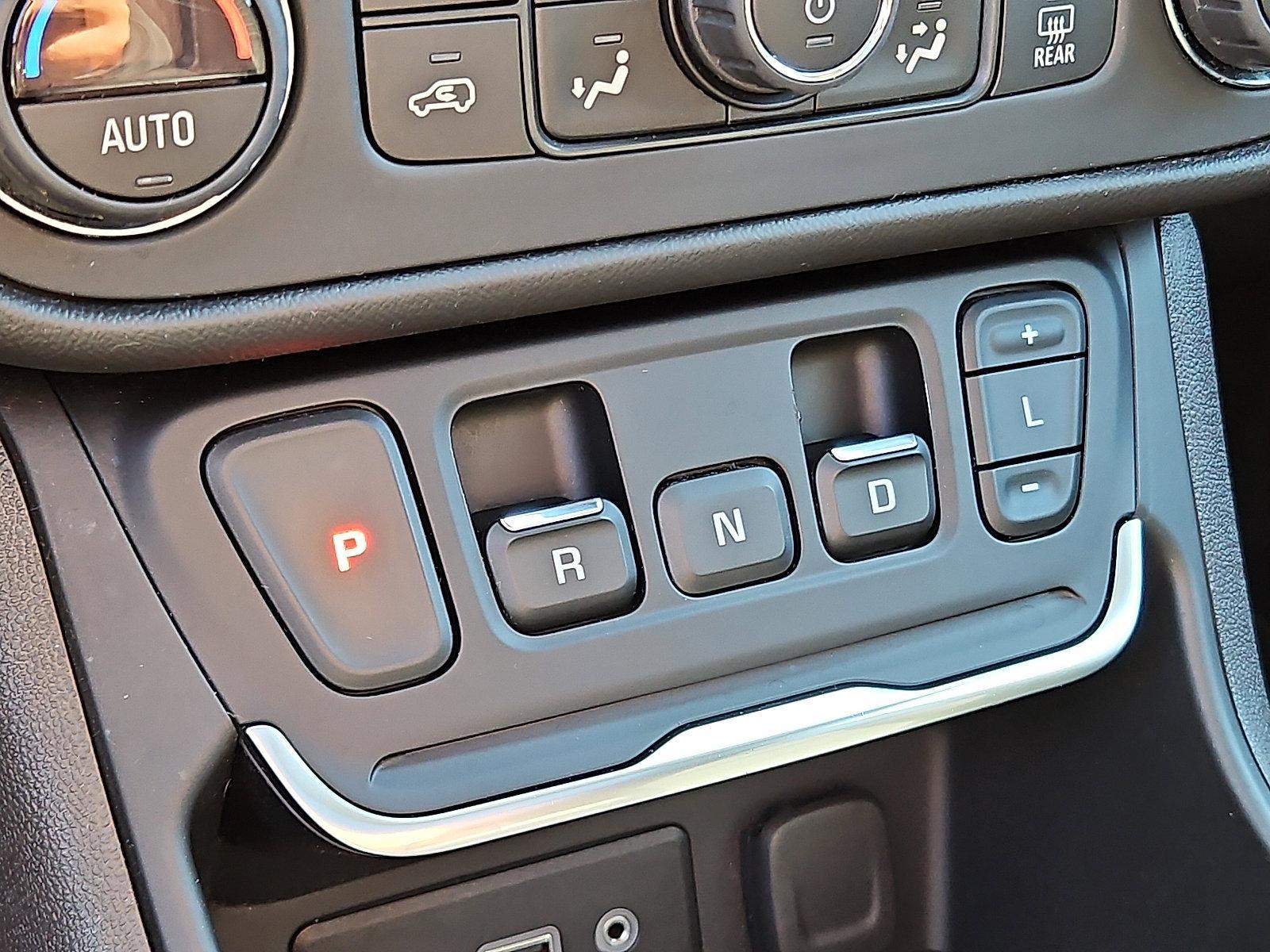 2020 GMC Terrain Vehicle Photo in Trevose, PA 19053