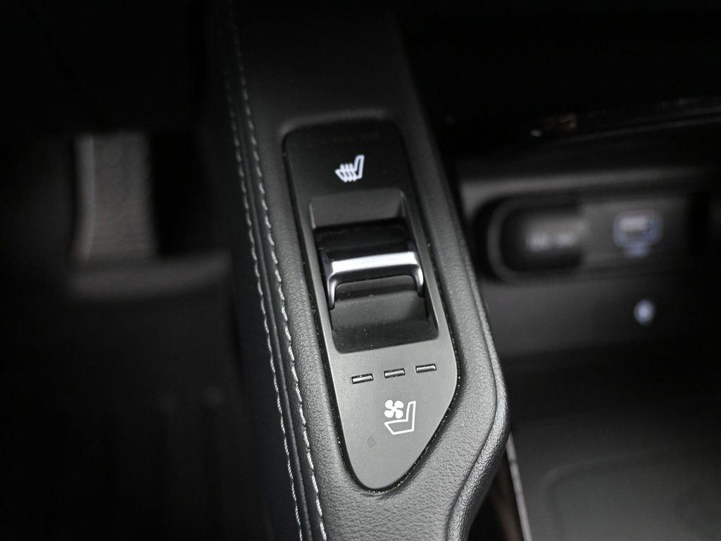 2021 Kia Telluride Vehicle Photo in Cedar Rapids, IA 52402