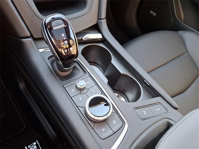 2025 Cadillac XT6 Vehicle Photo in ALLENTOWN, PA 18103-7399