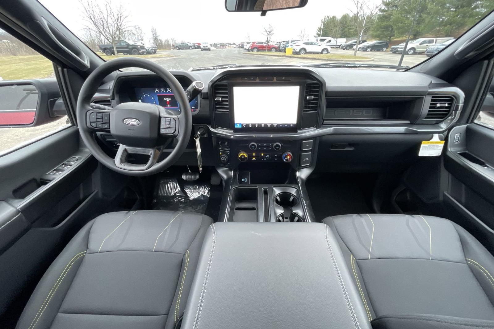 2024 Ford F-150 Vehicle Photo in Belle Vernon, PA 15012