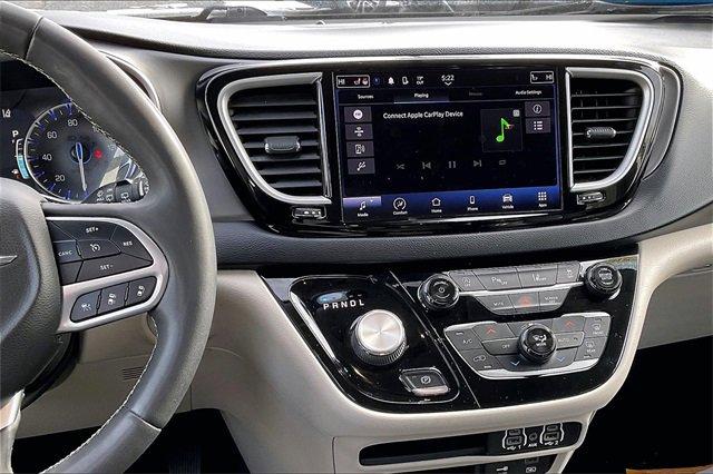 2022 Chrysler Pacifica Vehicle Photo in INDEPENDENCE, MO 64055-1314
