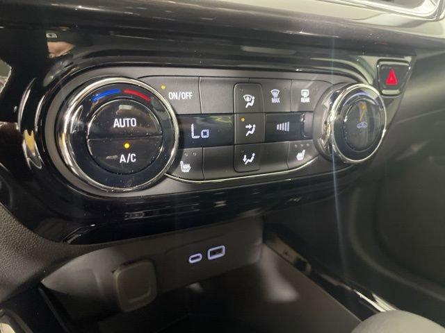 2025 Chevrolet Trax Vehicle Photo in PHOENIX, AZ 85014-3381