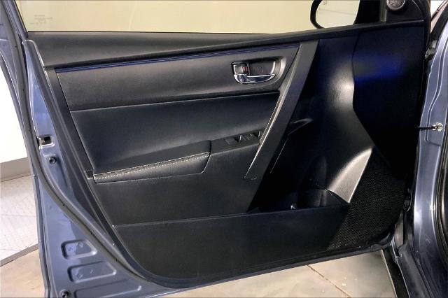 2019 Toyota Corolla Vehicle Photo in INDEPENDENCE, MO 64055-1377
