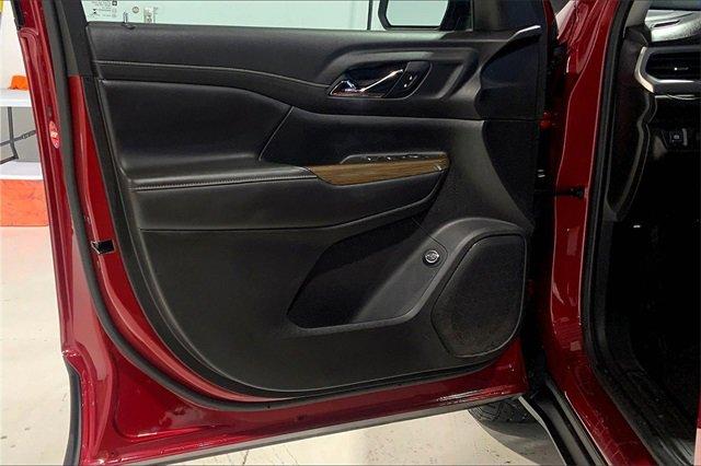 2022 GMC Acadia Vehicle Photo in TOPEKA, KS 66609-0000