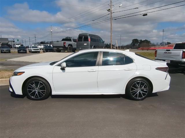 2021 Toyota Camry Vehicle Photo in ALBERTVILLE, AL 35950-0246