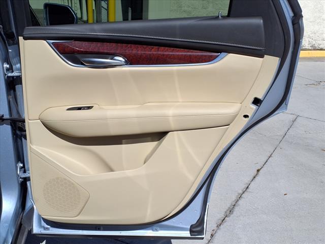 2017 Cadillac XT5 Vehicle Photo in TAMPA, FL 33612-3404
