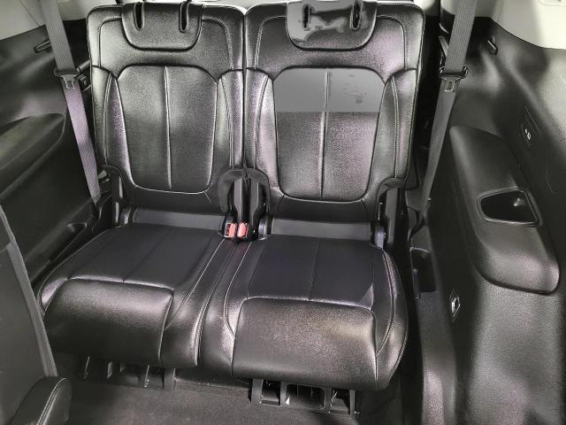2023 Jeep Grand Cherokee L Vehicle Photo in NEENAH, WI 54956-2243