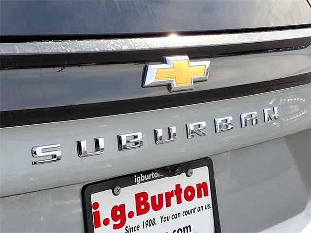 2025 Chevrolet Suburban Vehicle Photo in SEAFORD, DE 19973-8463