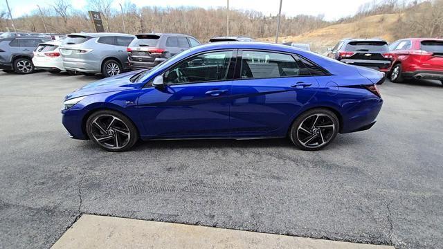 2022 Hyundai ELANTRA Vehicle Photo in Pleasant Hills, PA 15236
