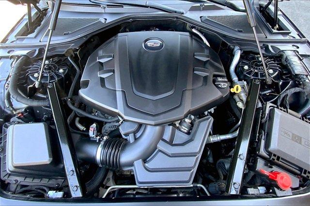 2018 Cadillac CT6 Vehicle Photo in TOPEKA, KS 66609-0000