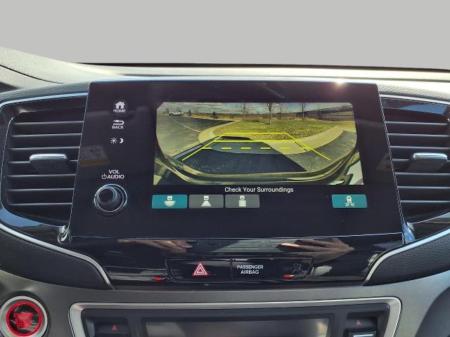 2021 Honda Pilot Vehicle Photo in Oshkosh, WI 54904