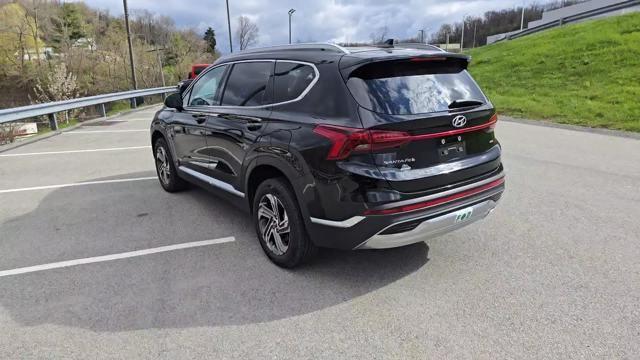 2022 Hyundai SANTA FE Vehicle Photo in Pleasant Hills, PA 15236