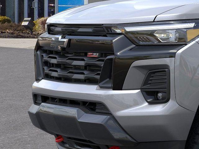 2025 Chevrolet Colorado Vehicle Photo in DANBURY, CT 06810-5034