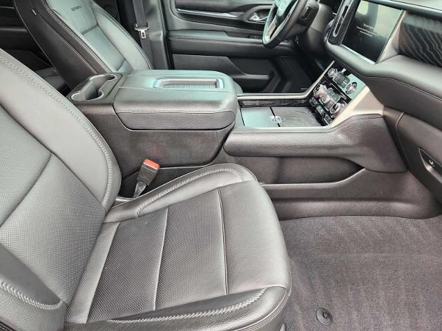 2022 GMC Yukon Vehicle Photo in HOUSTON, TX 77079