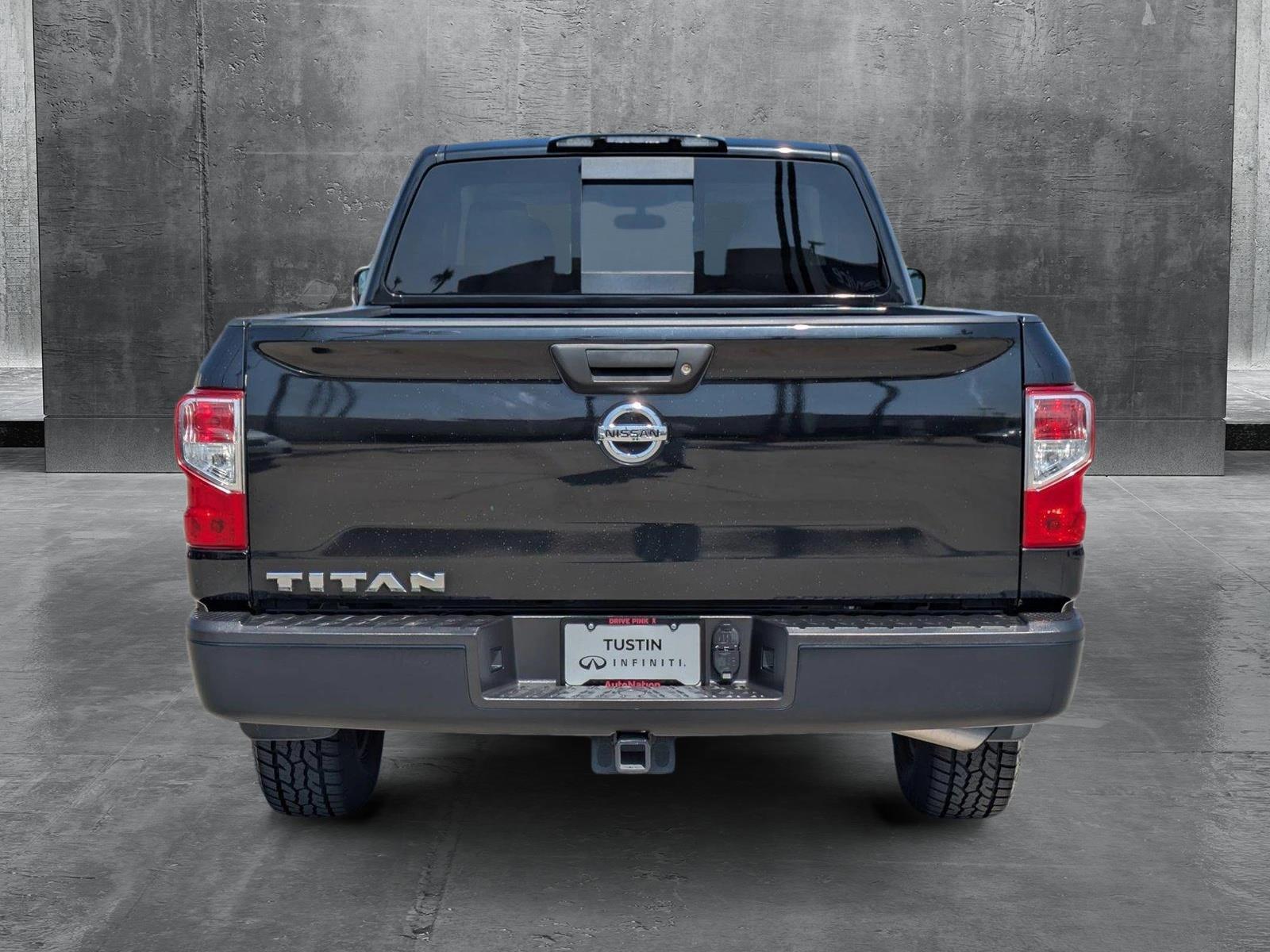 2017 Nissan Titan Vehicle Photo in Tustin, CA 92782