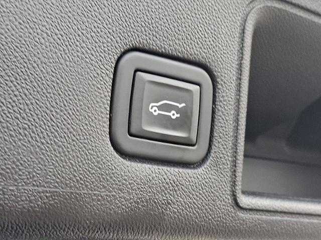2022 GMC Terrain Vehicle Photo in TREVOSE, PA 19053-4984