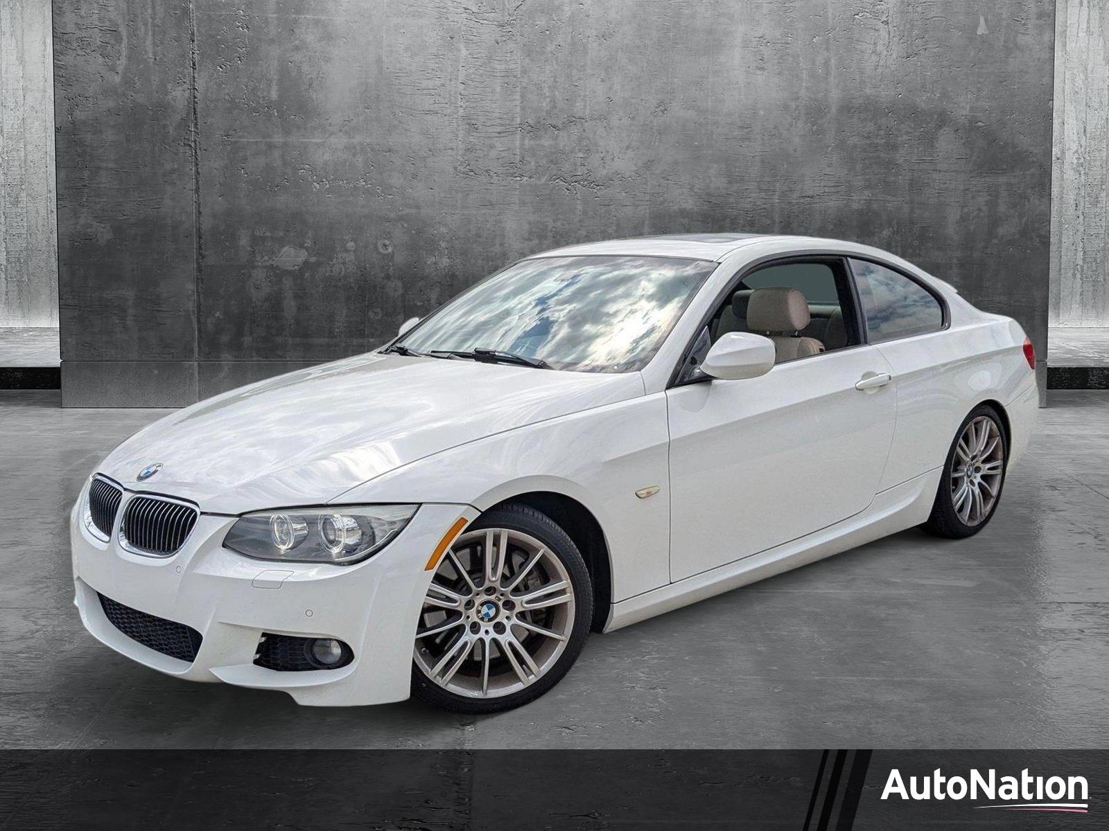2013 BMW 3 Series Vehicle Photo in PEMBROKE PINES, FL 33024-6534