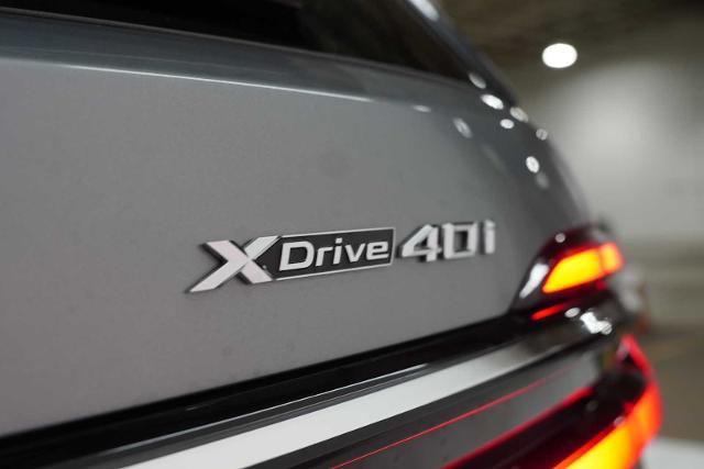 2025 BMW X7 xDrive40i Vehicle Photo in GRAPEVINE, TX 76051