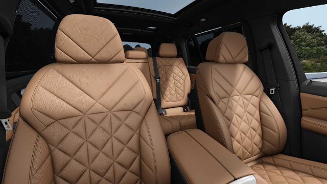 2026 BMW X7 xDrive40i Vehicle Photo in GRAPEVINE, TX 76051