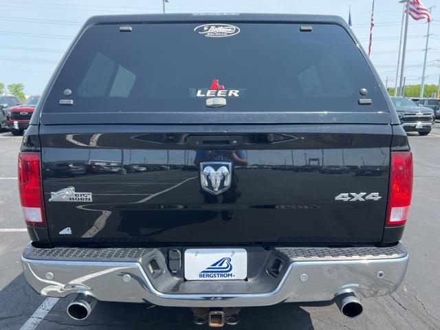 2017 Ram 1500 Vehicle Photo in GREEN BAY, WI 54304-5303