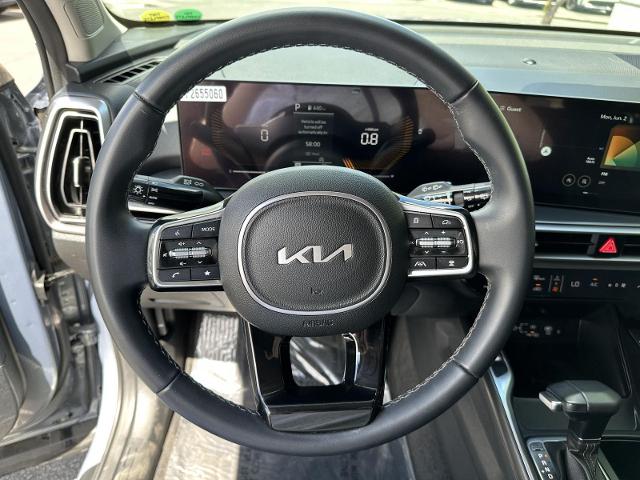 2025 Kia Sorento Vehicle Photo in Tucson, AZ 85712