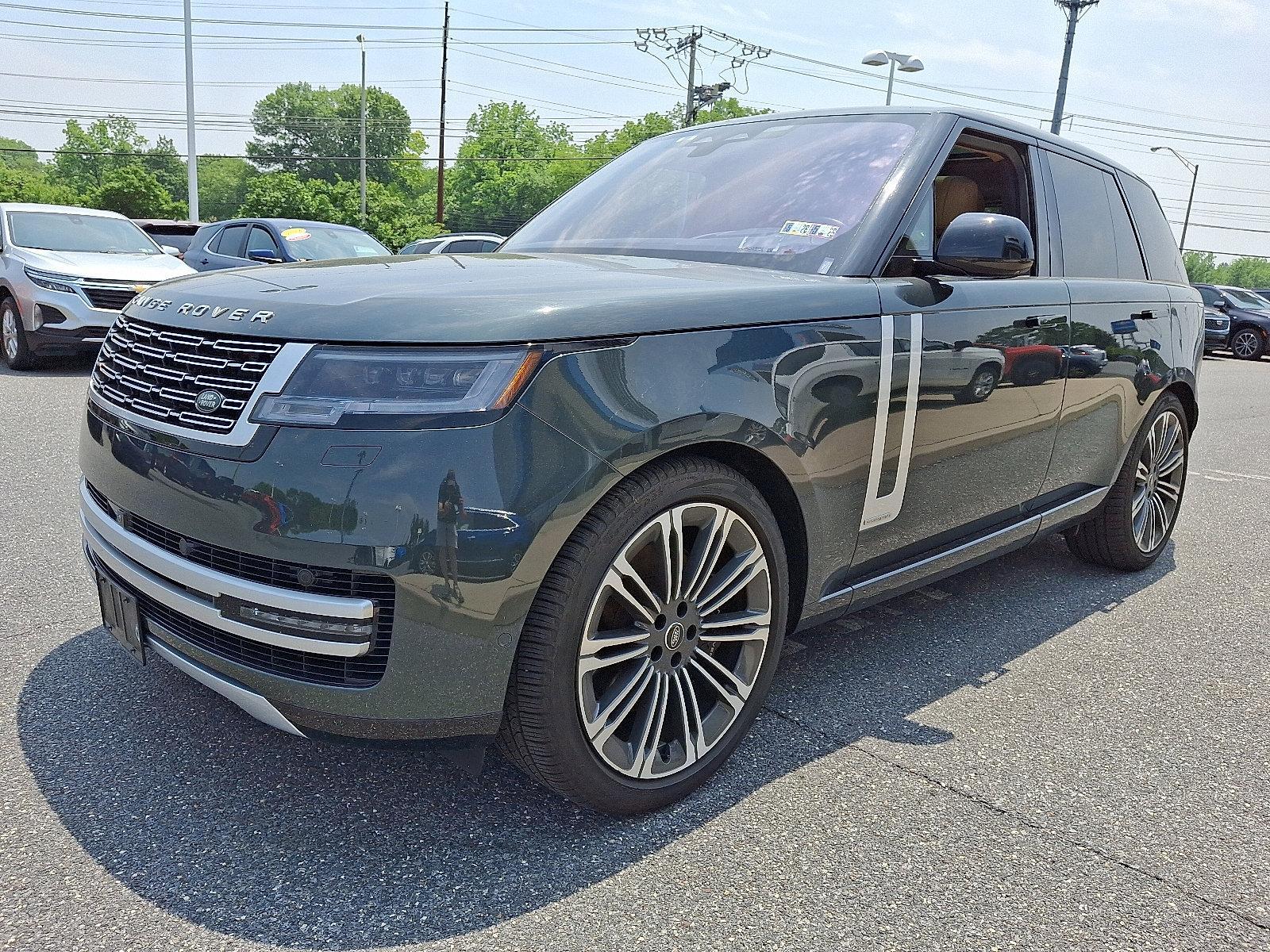 2023 Land Rover Range Rover Vehicle Photo in BETHLEHEM, PA 18017-9401