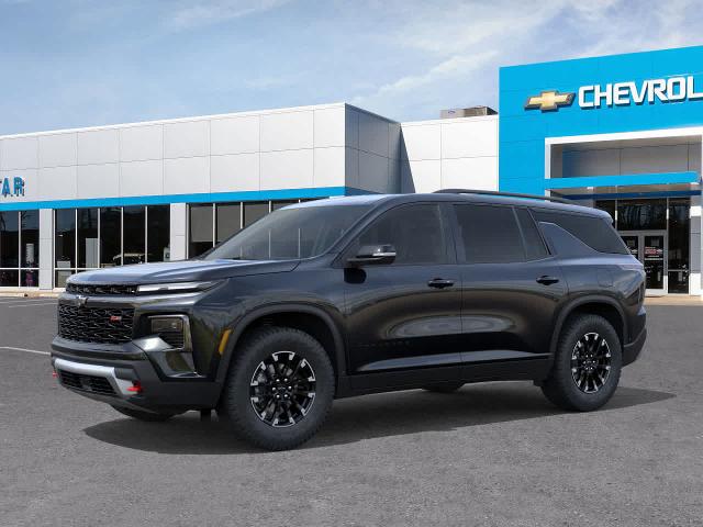 2025 Chevrolet Traverse Vehicle Photo in MOON TOWNSHIP, PA 15108-2571