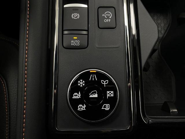 2025 Nissan Pathfinder Vehicle Photo in Appleton, WI 54913