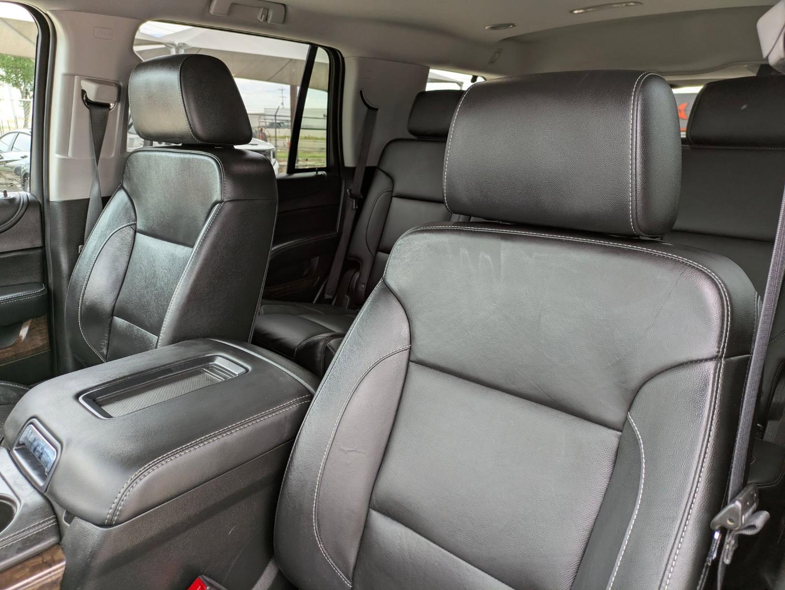 2020 Chevrolet Tahoe Vehicle Photo in SELMA, TX 78154-1460