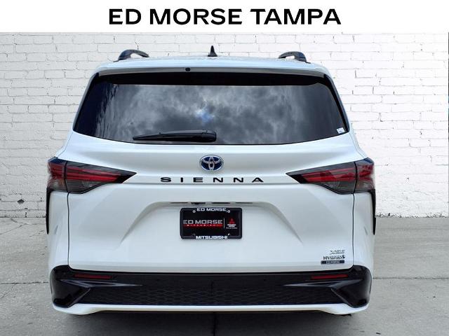 2024 Toyota Sienna Vehicle Photo in Tampa, FL 33612