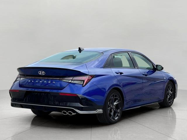 2025 Hyundai ELANTRA Vehicle Photo in Green Bay, WI 54304