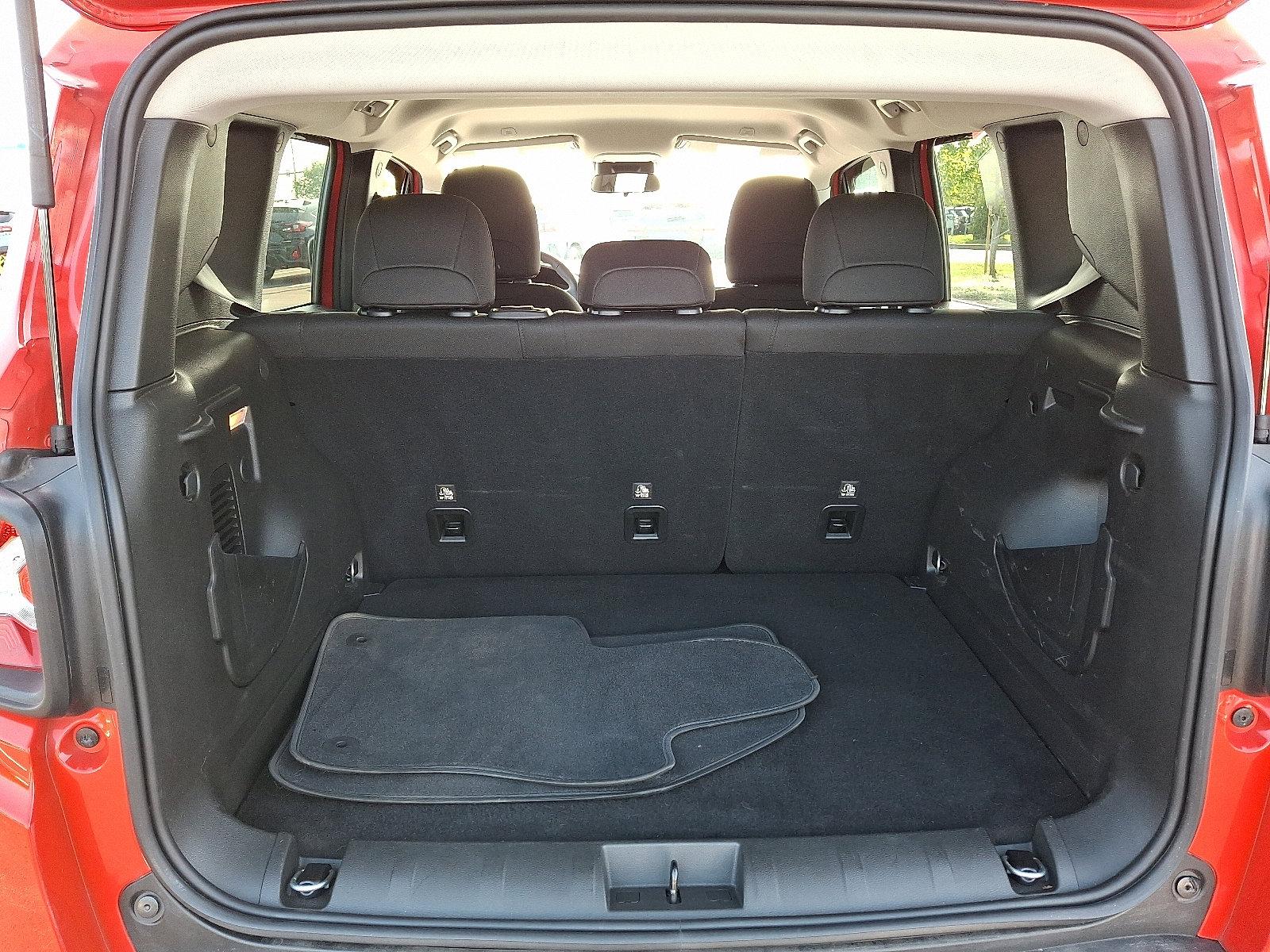 2021 Jeep Renegade Vehicle Photo in Easton, PA 18045