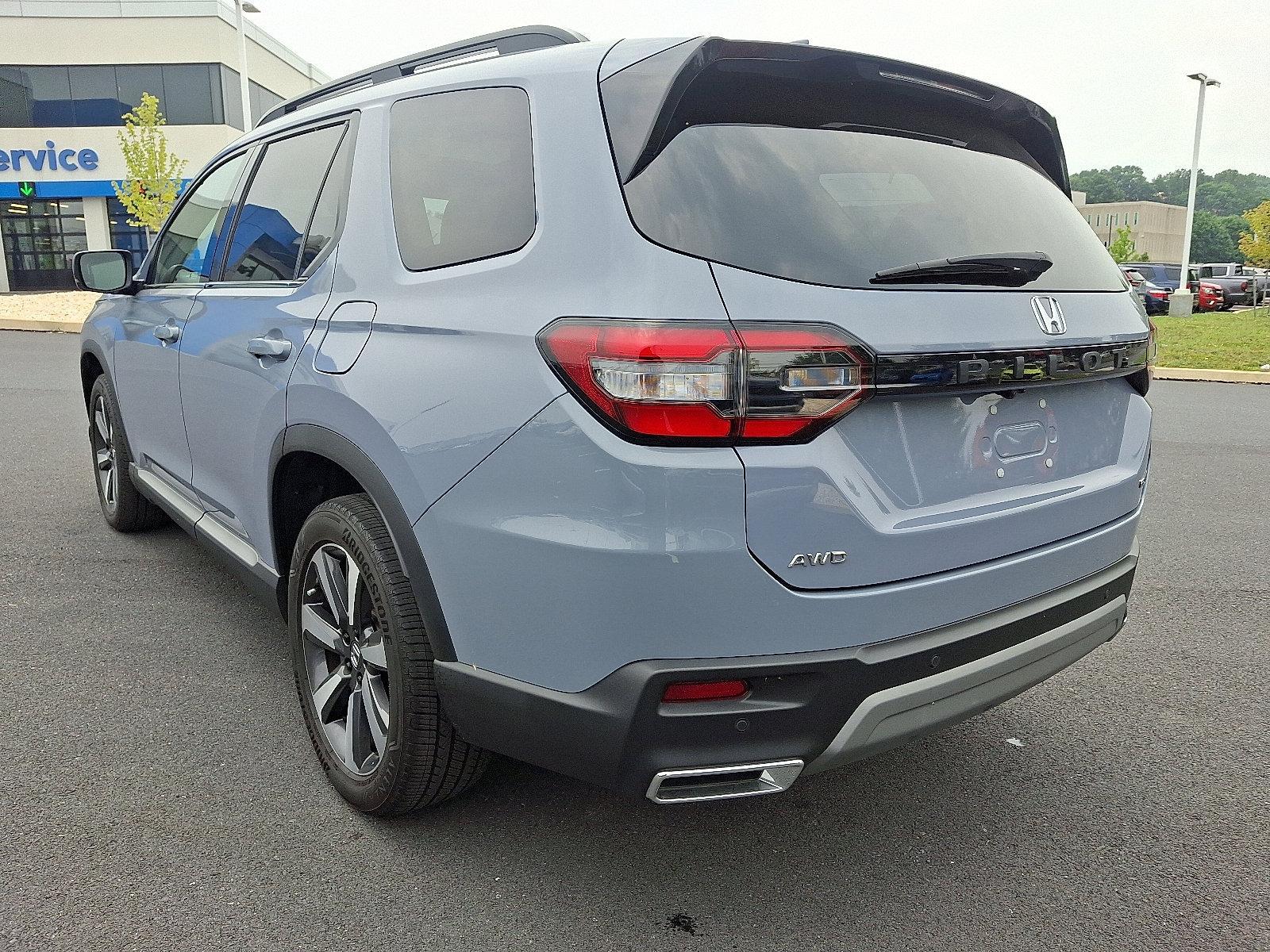 2023 Honda Pilot Vehicle Photo in Harrisburg, PA 17111