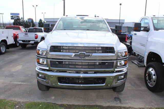 2024 Chevrolet Silverado 5500 HD Vehicle Photo in SAINT CLAIRSVILLE, OH 43950-8512