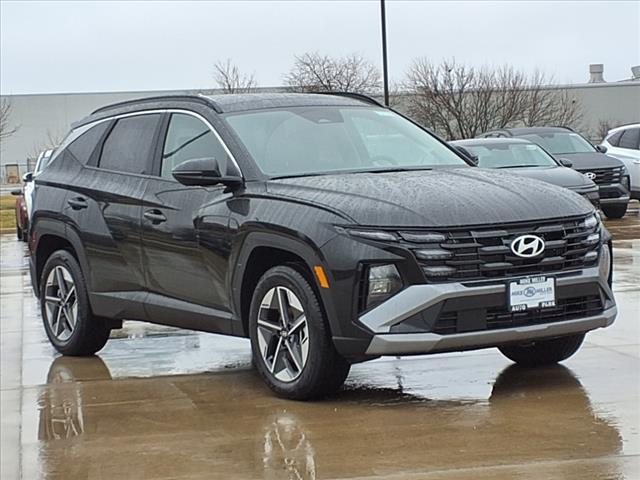 2025 Hyundai TUCSON Hybrid Vehicle Photo in Peoria, IL 61615