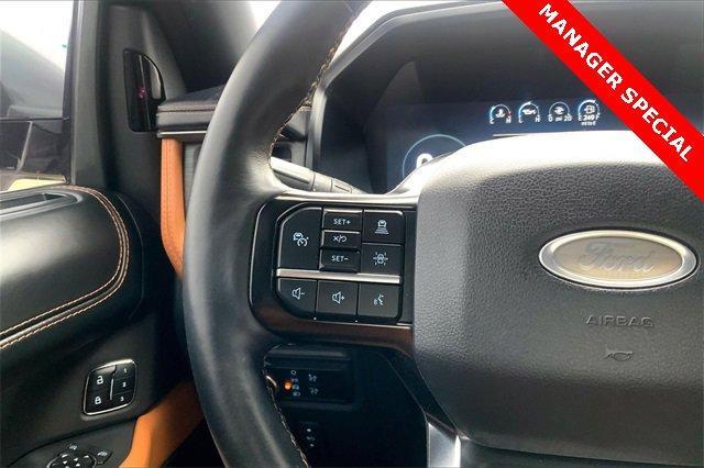 2023 Ford Expedition Vehicle Photo in TOPEKA, KS 66609-0000
