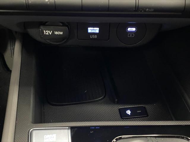 2025 Hyundai ELANTRA Vehicle Photo in Appleton, WI 54913