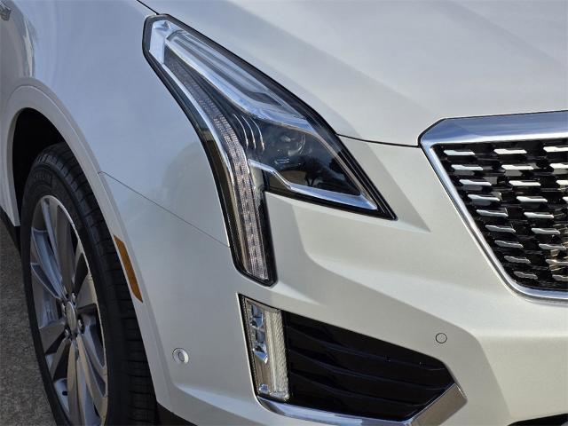 2025 Cadillac XT5 Vehicle Photo in Oklahoma City, OK 73114