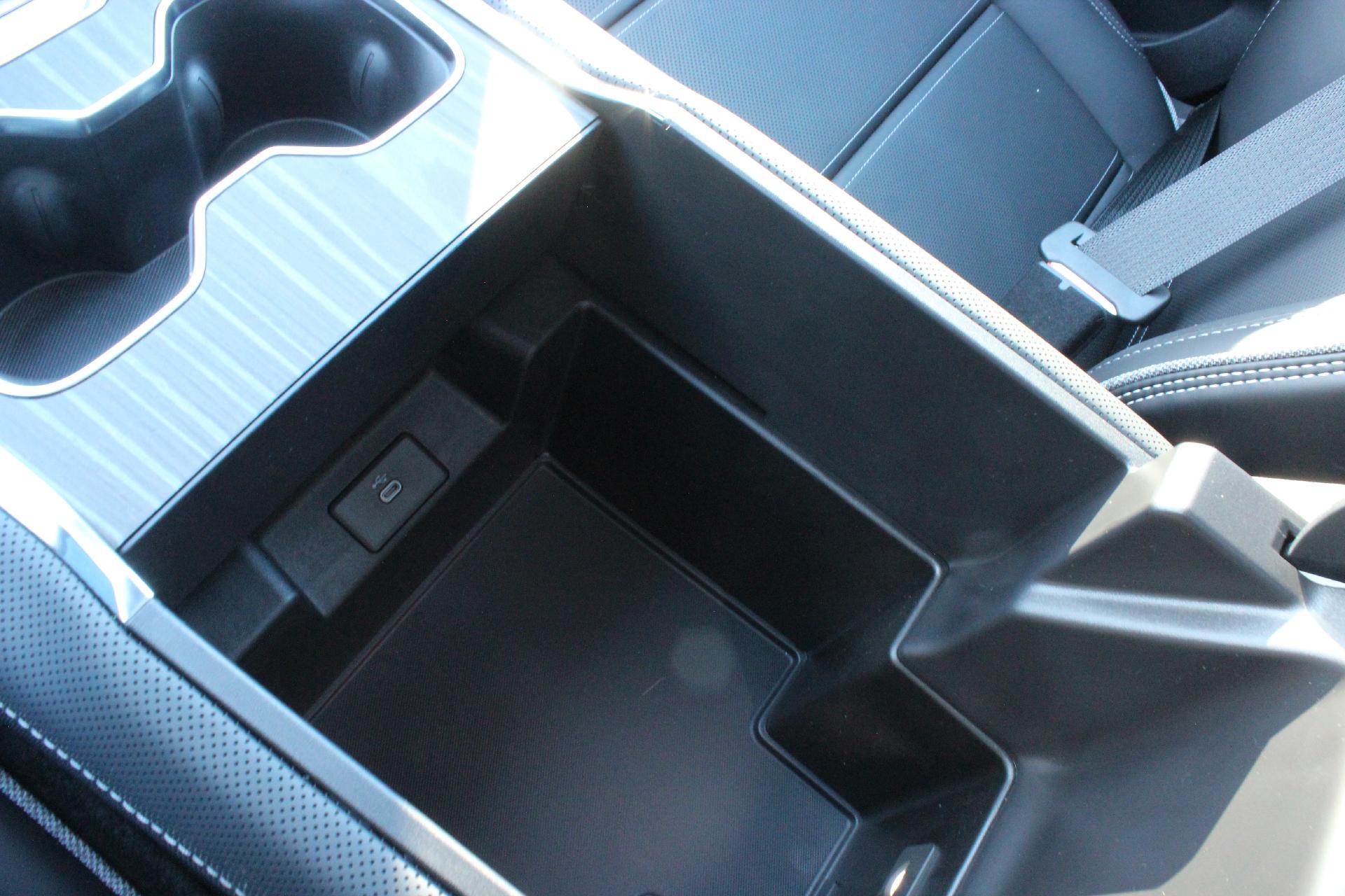 2025 GMC Sierra EV Vehicle Photo in AURORA, CO 80012-4011