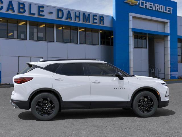 2025 Chevrolet Blazer Vehicle Photo in KANSAS CITY, MO 64114-4502