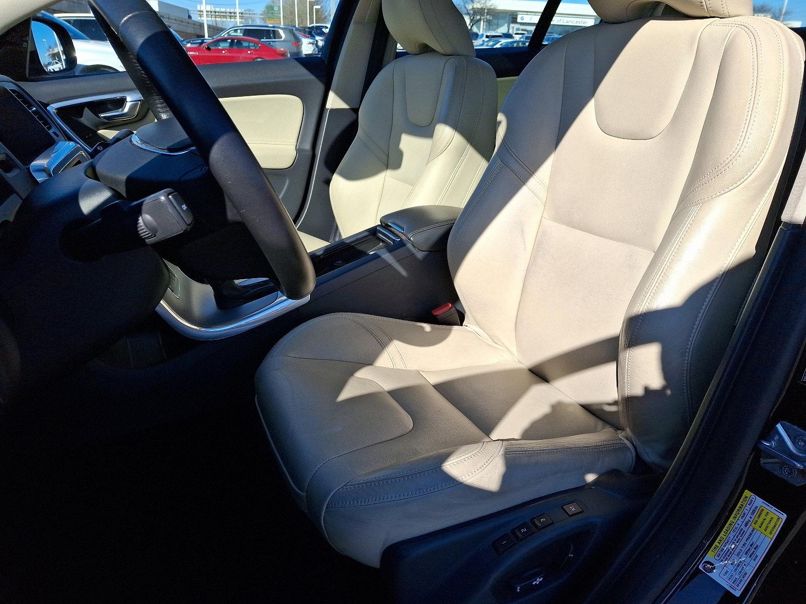 2018 Volvo S60 Vehicle Photo in Lancaster, PA 17601