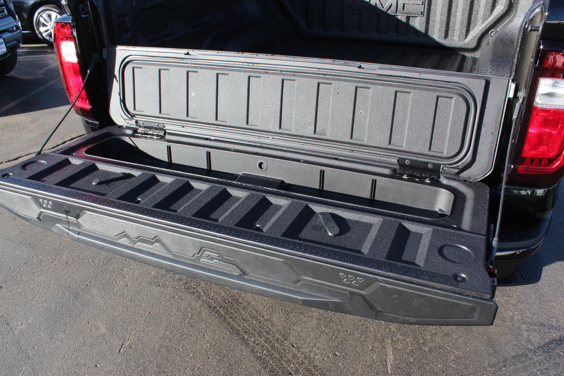 2025 GMC Canyon Vehicle Photo in AURORA, CO 80012-4011