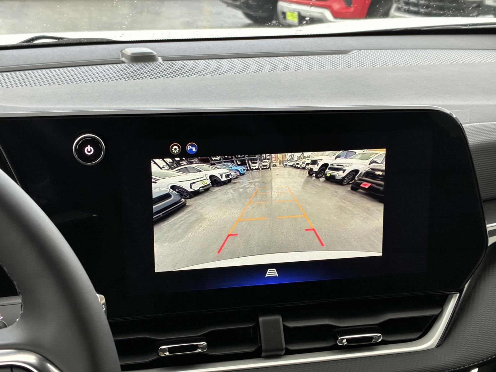 2025 Chevrolet Equinox Vehicle Photo in LOS ANGELES, CA 90007-3794