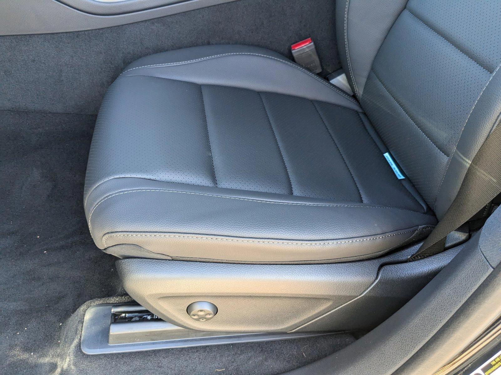 2025 Mercedes-Benz GLE Vehicle Photo in Wesley Chapel, FL 33544