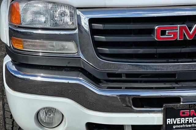 2004 GMC Sierra 2500 HD Vehicle Photo in SPOKANE, WA 99202-2191