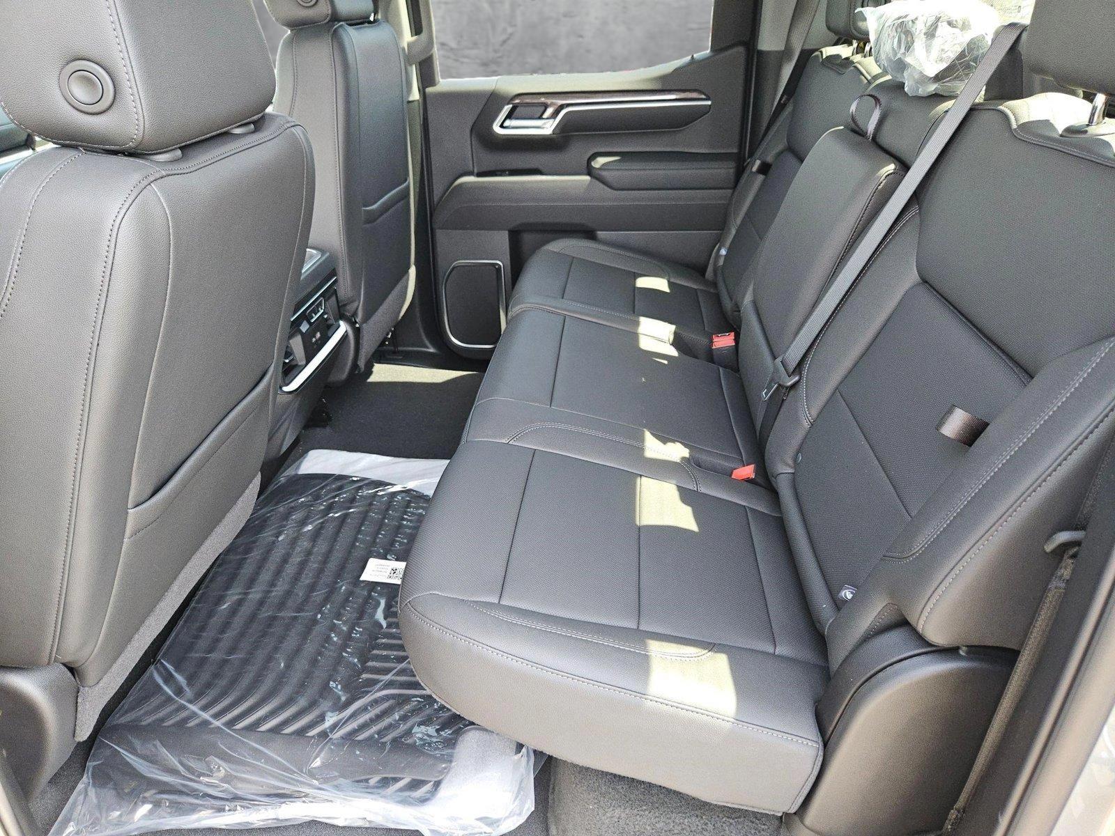 2025 Chevrolet Silverado 1500 Vehicle Photo in MESA, AZ 85206-4395