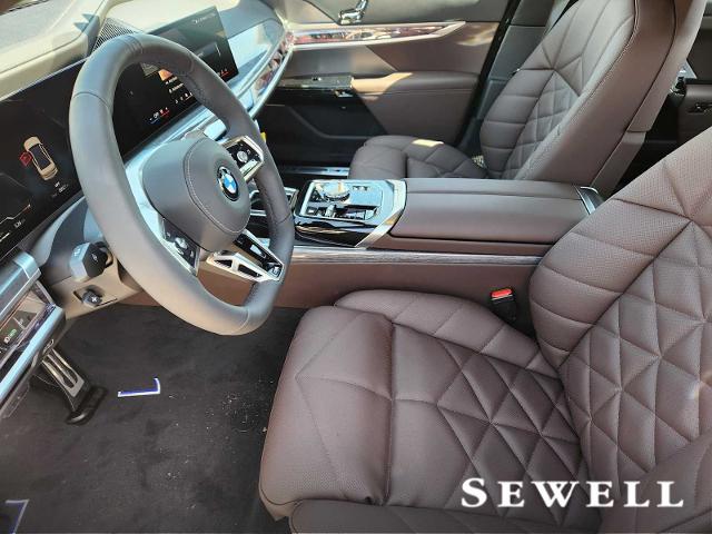 2025 BMW 740i xDrive Vehicle Photo in PLANO, TX 75024