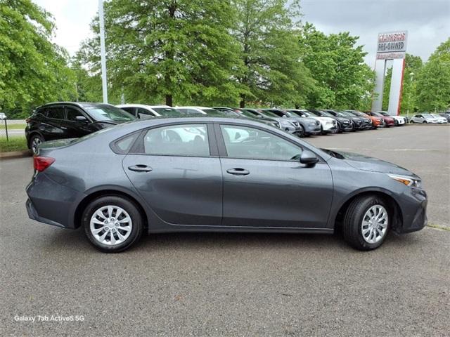 Used 2024 Kia Forte LX with VIN 3KPF24AD5RE819958 for sale in Clarksville, TN