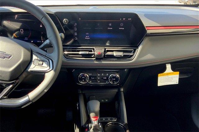 2025 Chevrolet Trailblazer Vehicle Photo in TOPEKA, KS 66609-0000